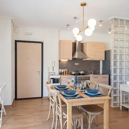 Arya Seaside * Karavomylos