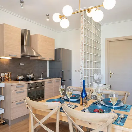 Arya Seaside * Karavomylos